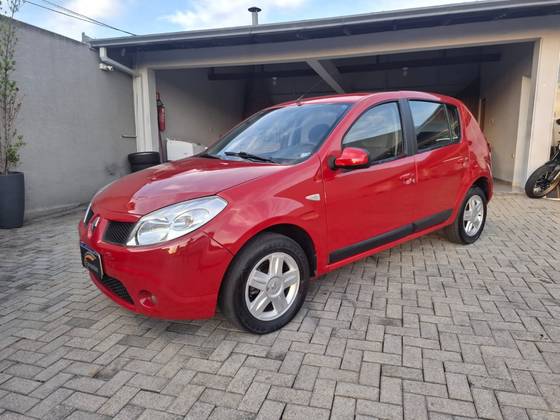 RENAULT SANDERO 1.6 PRIVILÉGE 16V FLEX 4P MANUAL